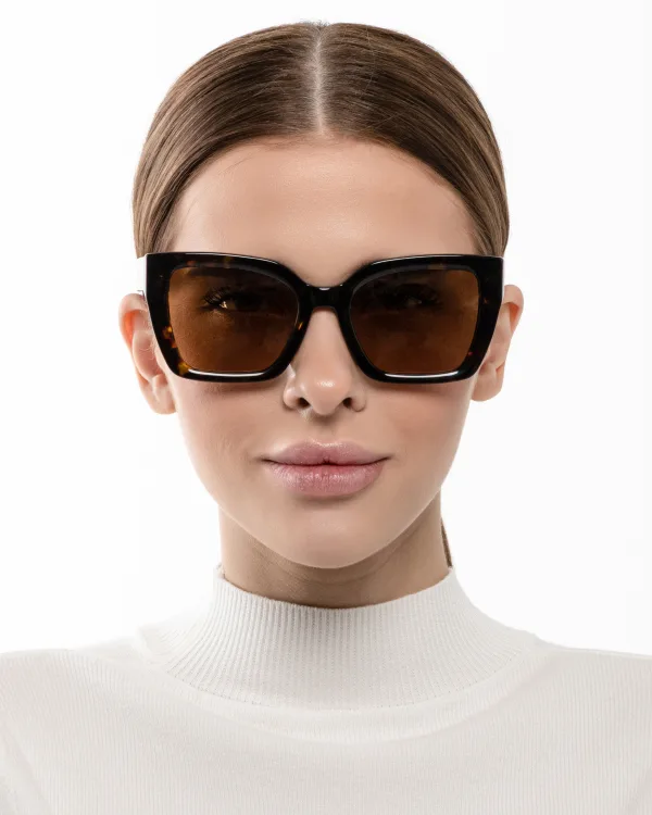 Солнцезащитные очки Optik U HS 2820 C2